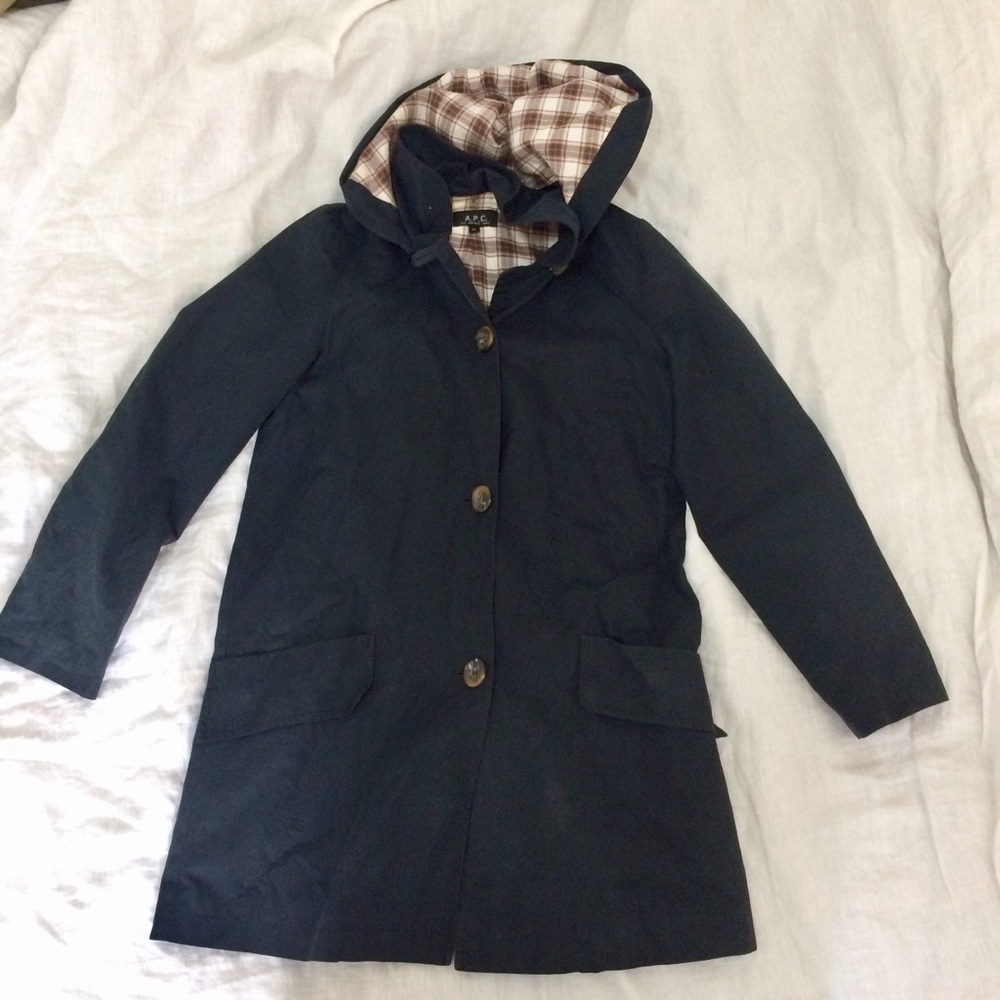 A.P.C. Classic slim short trench with hood